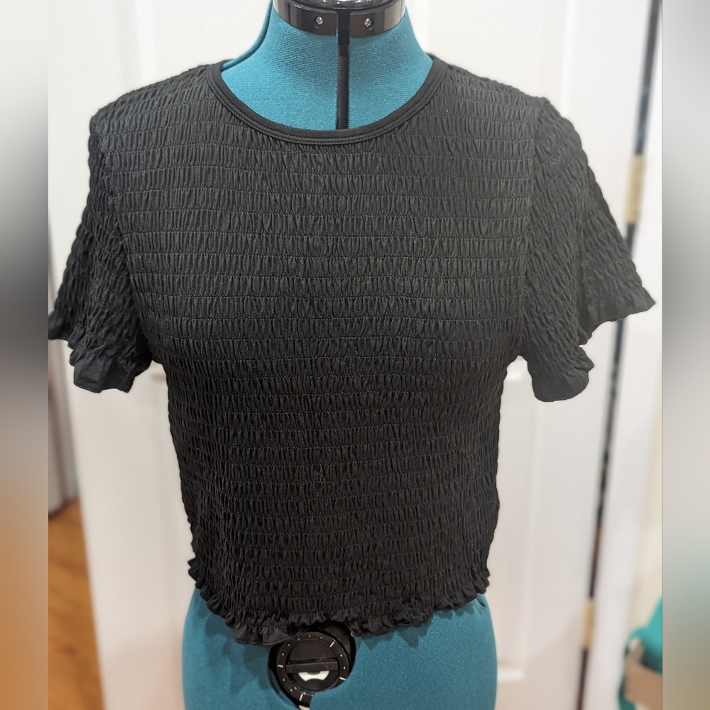 Streetwear Society kids XL black shirred T-shirt. Back to school.